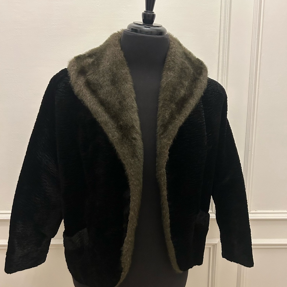 Women's Teddy Jacket with Faux Fur Trim